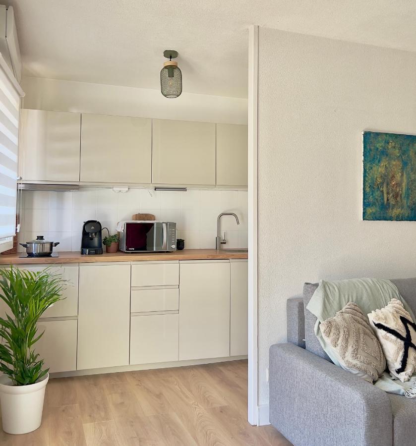 La Voulzie Appartement - Proche Centre Avec Parking Prive Provins Luaran gambar